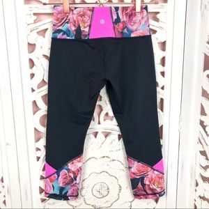 Lululemon Secret Garden Floral Embody Crop Capri